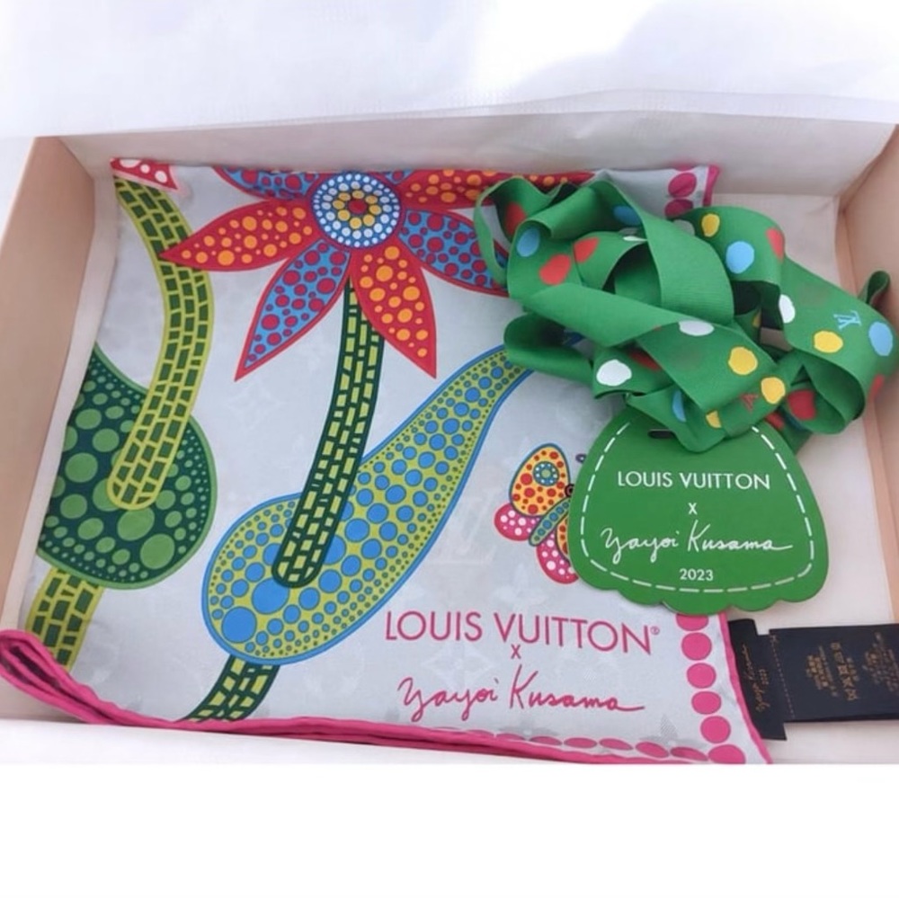 Louis Vuitton x Yayoi Kusama flower silk scarf - NYT